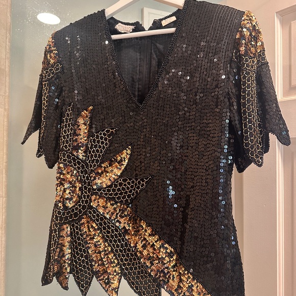 Vintage black and gold sequin blouse - Picture 9 of 13
